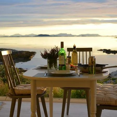 Superior Cottage With Sea View In Senja Senjehesten Exterior photo